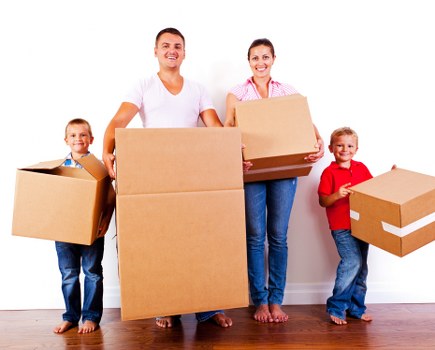 Moving boxes and storage solution in Brentpark