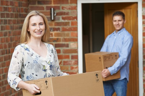 Seasonal overflow storage and tidy home organization in Brentpark